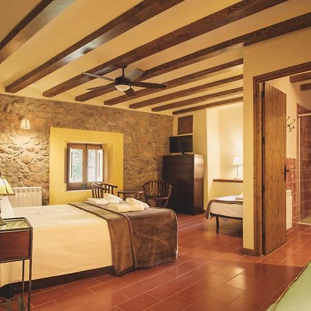Agroturismo Mas Vilar, Feel At Home アルブシエス エクステリア 写真